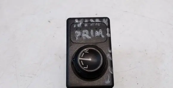 Nissan Primera Wing mirror switch