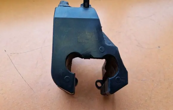 Opel Astra L Accelerator throttle pedal bracket 9829019980