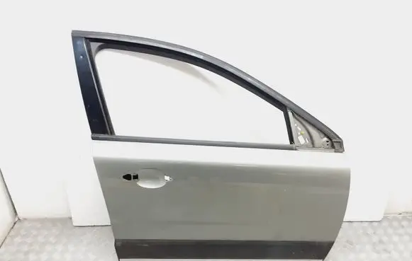 Volvo XC70 Front door 8W0819805A