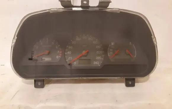 Volvo S40, V40 Speedometer (instrument cluster) 30819871 3C822392
