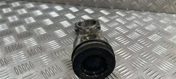 Volkswagen Sharan Piston with connecting rod 04LADE