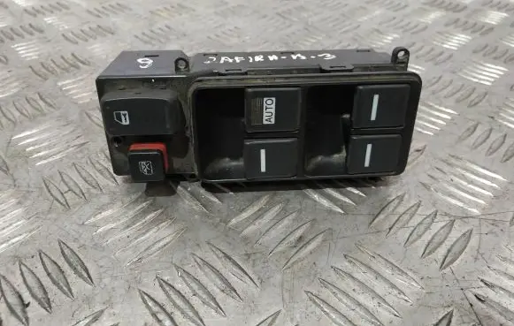 Honda Accord Electric window control switch 35750SEFE02 C8HHH2EMF90