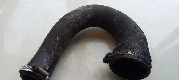 Opel Zafira A Intercooler hose/pipe