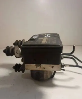 Volkswagen Golf V ABS Pump 10097003133 0000579356 1K0907379N