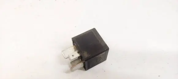 Seat Ibiza IV (6J,6P) Other relay 7M0951253A 95VW10K705CA