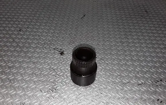 Mercedes-Benz C W204 other engine part