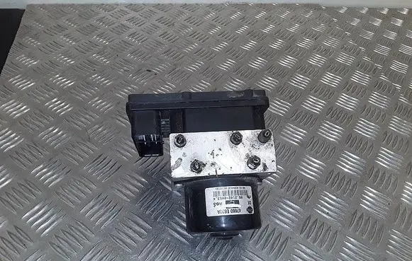 Nissan Navara ABS Pump 00401196D1 47660EB32A