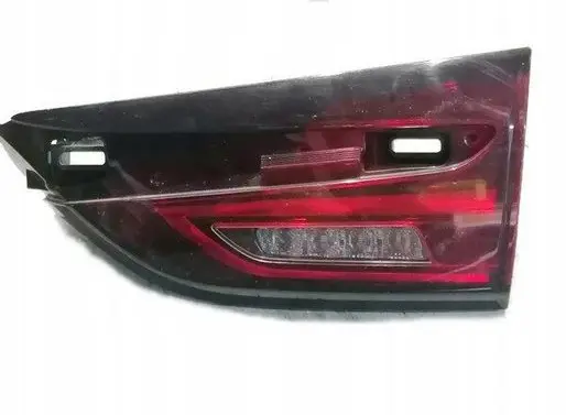 Mazda 6 Tailgate rear/tail lights