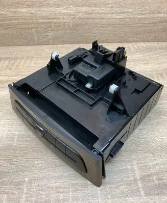 Mercedes-Benz E W211 Hazard light switch A2116803152
