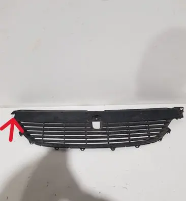 Renault Espace III Quarter panel pressure vent 6025300465