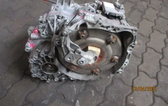 Volvo V70 Automatic gearbox 1285078 TF80SC D5244T4