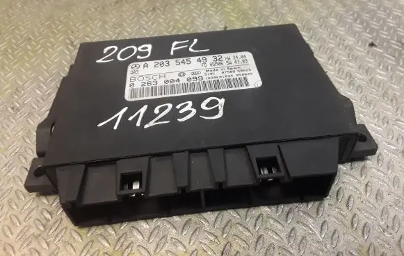 Mercedes-Benz CLK A209 C209 Parking PDC control unit/module 2035454932 A2035454932