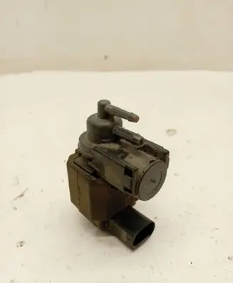 Audi A4 S4 B9 Turbo solenoid valve 059906629D