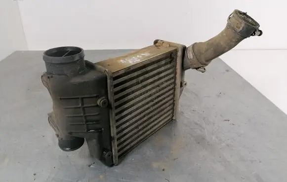 Audi A6 S6 C6 4F Intercooler radiator 4F0145806E