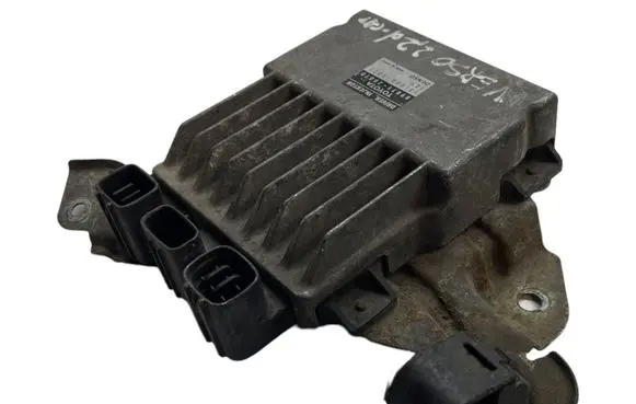 Toyota Corolla Verso AR10 Fuel injection control unit/module 8987120070 1310001371