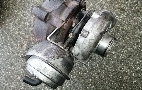 Opel Vectra C Turbo 24442215