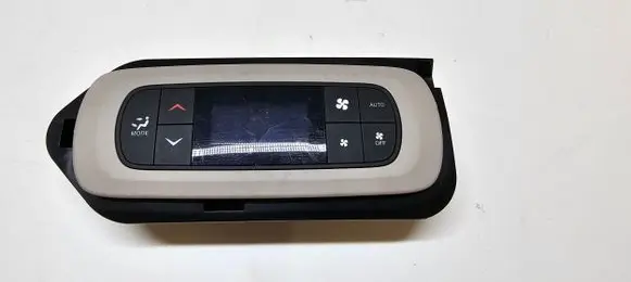 Chrysler Pacifica Climate control unit P68223337AF