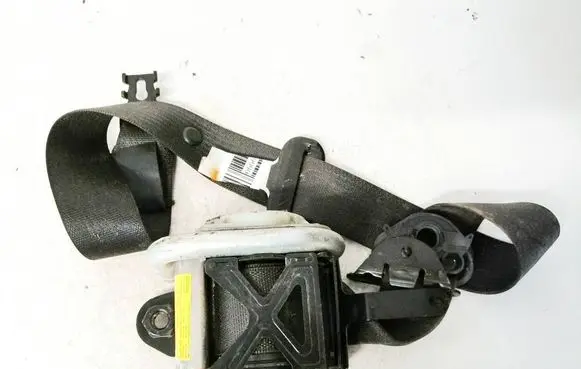 Opel Insignia A Front seatbelt 3063932aa