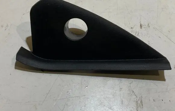 Ford Mustang VI Panel trim FR3B6304481