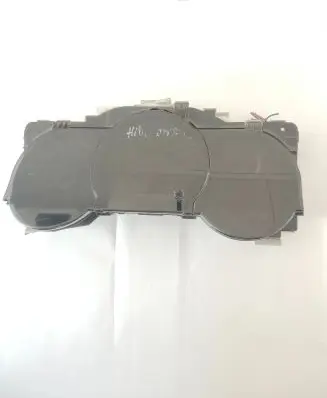 Toyota Hilux (AN10, AN20, AN30) Speedometer (instrument cluster) 838000KJ20B 268300T
