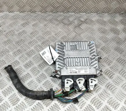 Ford Focus Engine control unit/module 7M5112A650ATC 5WS40552BT