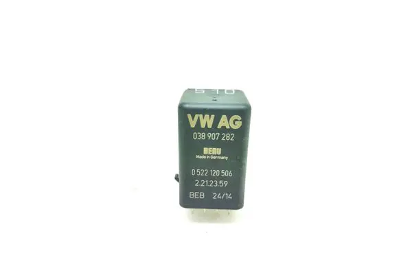 Volkswagen Transporter - Caravelle T6 Glow plug pre-heat relay 038907282 0522120506 2212359