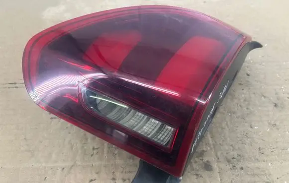 Peugeot 2008 I Rear/tail lights 9814855480