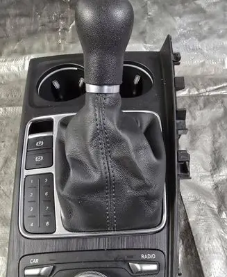 Audi A4 S4 B9 Center console 8W1864261B