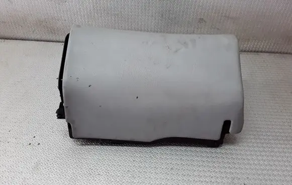 Mercedes-Benz C W203 Glove box set A2036802691