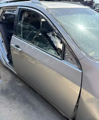 Honda Accord Front door