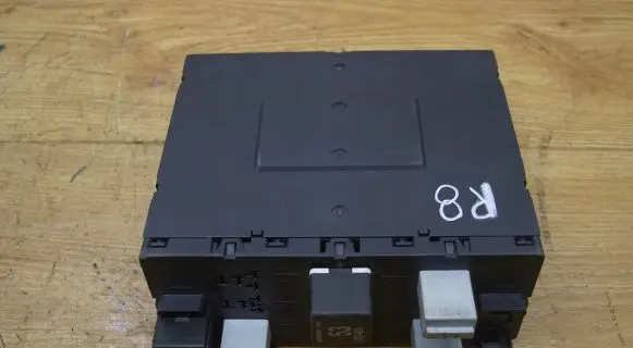 Audi R8 42 Other control units/modules 8P0907279L