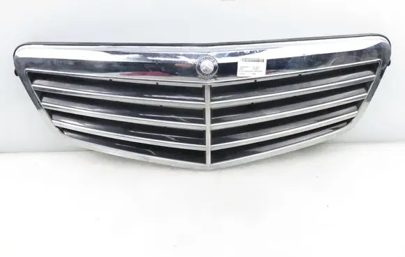 Mercedes-Benz E W212 Front grill A2128801083