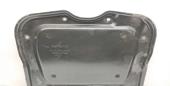 BMW X1 E84 Engine splash shield/under tray 6795159