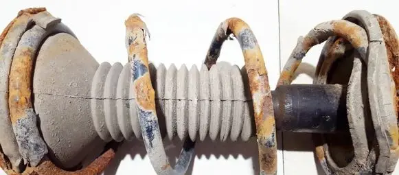 Toyota Avensis Verso Front coil spring
