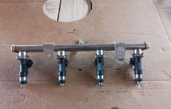 Fuel injectors set