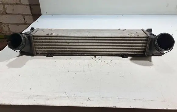 BMW 3 E90 E91 Intercooler radiator 99001213 20170621