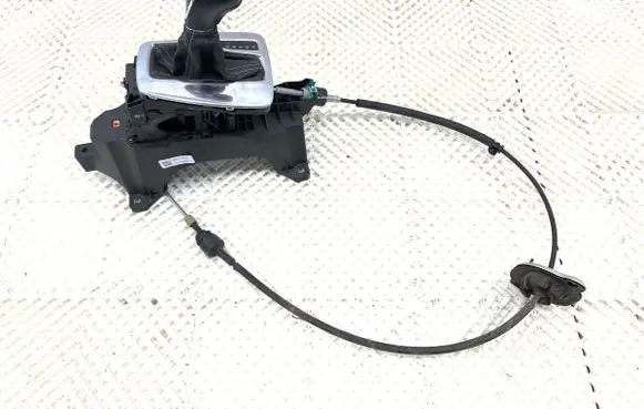 Opel Insignia B Gear shift rod 39171640