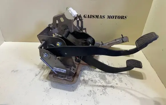 Suzuki SX4 Accelerator throttle pedal 49600-79J50
