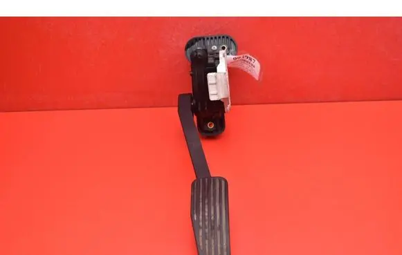 Volvo S80 Accelerator throttle pedal 9496821