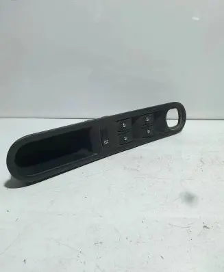 Renault Espace - Grand espace IV Electric window control switch 8200012126 B117811