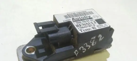 Renault Scenic I Airbag deployment crash/impact sensor 7700437301b 550759800