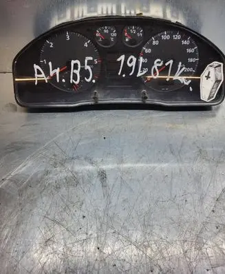 Audi A4 S4 B5 8D Speedometer (instrument cluster) 8D0919033A