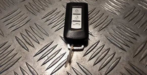 Mitsubishi Outlander Ignition key/card 