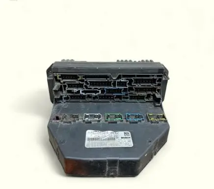 Mercedes-Benz C W204 Fuse module A2129005722