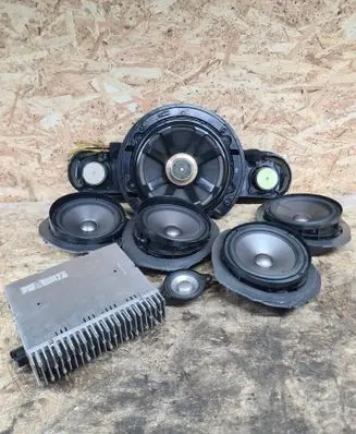Mercedes-Benz E W211 Audio system kit A2118202802 A2118274542 A2118202402