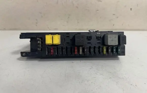 Mercedes-Benz C W203 Fuse module 2035451801 5DK00848640