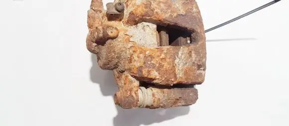 Fiat Doblo Front brake caliper