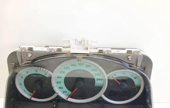 Toyota Corolla Verso AR10 Speedometer (instrument cluster) 838000F091 MB2574308260