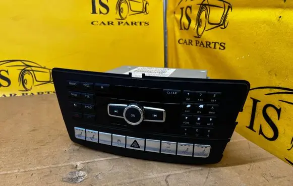 Mercedes-Benz GL X166 Radio/GPS head unit trim A1669005115