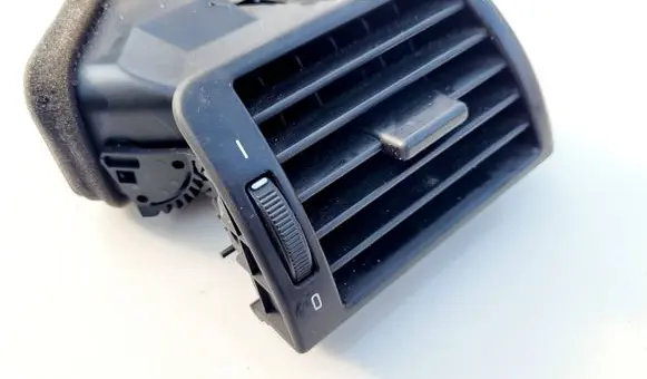 Cabin air duct channel